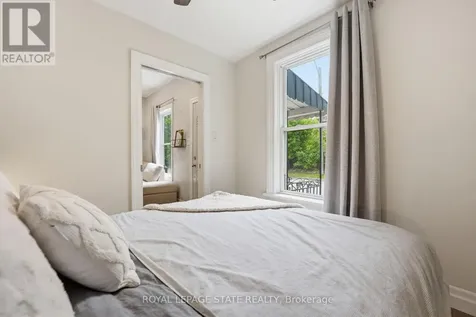 43 Alonzo Street Brantford ON N3R 1A1