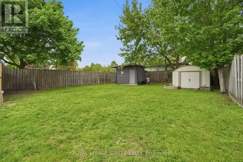 43 Alonzo Street Brantford ON N3R 1A1