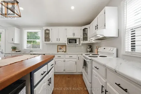 43 Alonzo Street Brantford ON N3R 1A1
