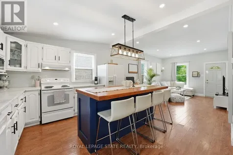 43 Alonzo Street Brantford ON N3R 1A1
