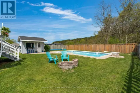 32 Kerr Drive Penetanguishene ON L9M 1H6
