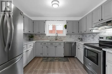 32 Kerr Drive Penetanguishene ON L9M 1H6