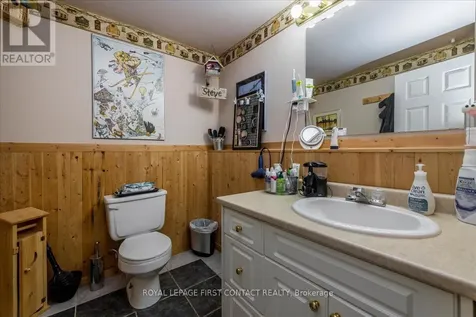 6 Martyn Drive Wasaga Beach ON L9Z 1N4
