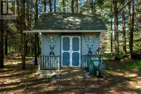 6 Martyn Drive Wasaga Beach ON L9Z 1N4