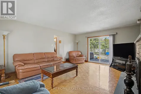 9 Lady Diana Court Whitchurch-stouffville ON L4A 2C9
