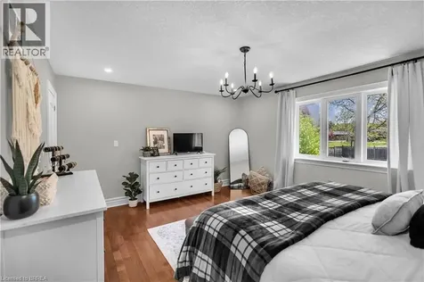 30 Farrow Road Brantford ON N3T 5L7