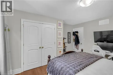 30 Farrow Road Brantford ON N3T 5L7