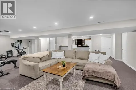 30 Farrow Road Brantford ON N3T 5L7