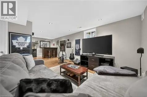 115 Arthur Fach Drive Cambridge ON N1T 2G1