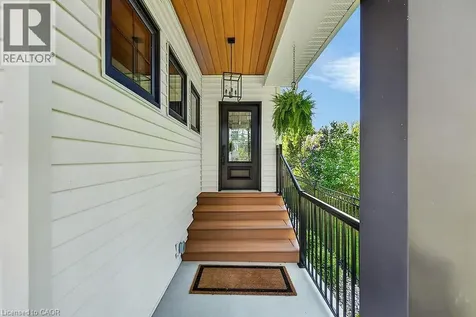 31 Winnett Street North Haldimand ON N0A 1E0