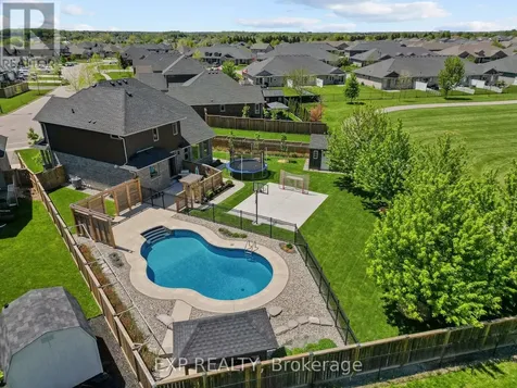 26 Carolina Crescent St. Thomas ON N5R 0H2