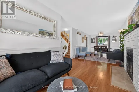 71 Equestrian Drive Ottawa ON K2M 1H7