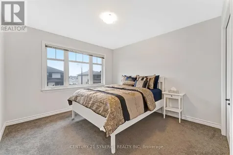 555 Bobolink Ridge Ottawa ON K2S 2P2