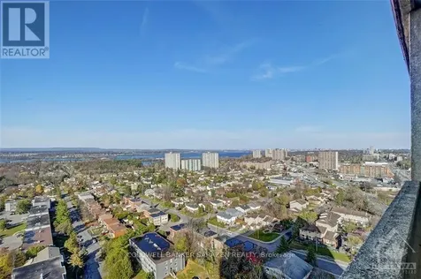 415 Greenview Avenue Ottawa ON K2B 8G5