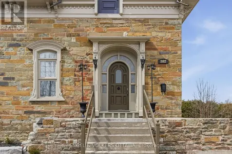 382 Mcgill Street Hawkesbury ON K6A 1R2
