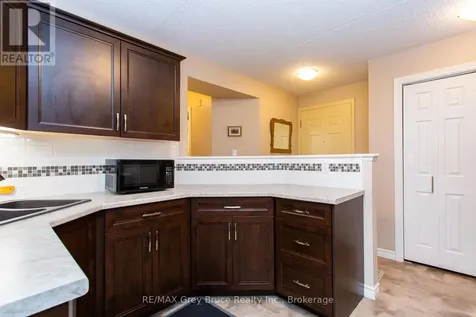 125 Hinks Street Brockton ON N0G 2V0