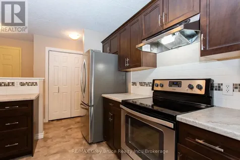 125 Hinks Street Brockton ON N0G 2V0