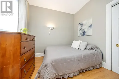 122 Cedar Street Cambridge ON N1S 1W2