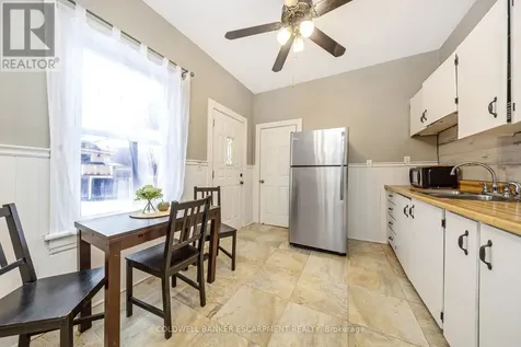 122 Cedar Street Cambridge ON N1S 1W2