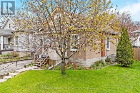 122 Cedar Street Cambridge ON N1S 1W2