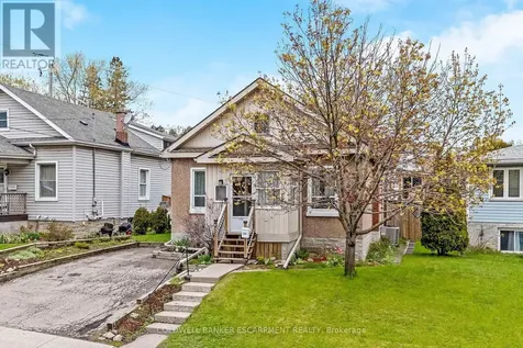 122 Cedar Street Cambridge ON N1S 1W2