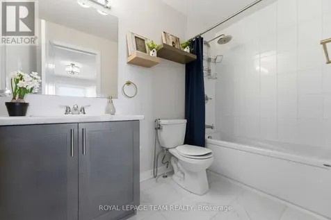 3048 Travertine Way Ottawa ON K2J 6W9
