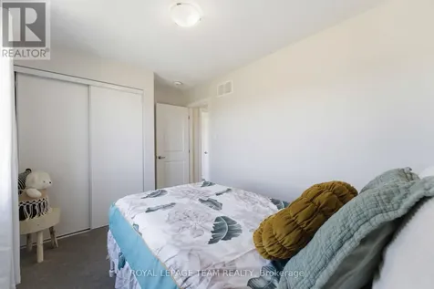 3048 Travertine Way Ottawa ON K2J 6W9