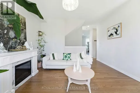 3048 Travertine Way Ottawa ON K2J 6W9