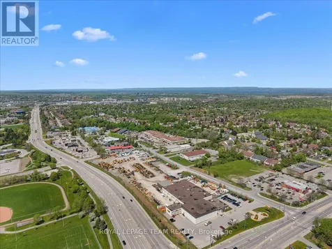 24 Edgewater Street Ottawa ON K2L 1V8