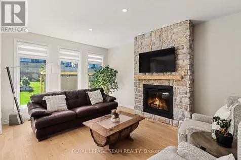 115 Bonne Renommee Avenue Ottawa ON K4A 5J9