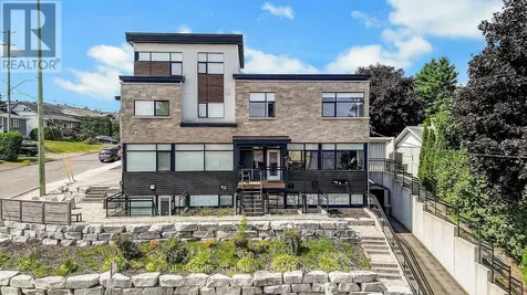 7039 Notre Dame Street Ottawa ON K1C 1H8