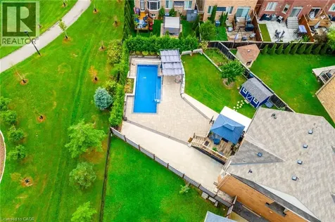 200 Giddings Crescent Milton ON L9T 7A7