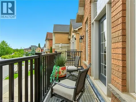 200 Giddings Crescent Milton ON L9T 7A7