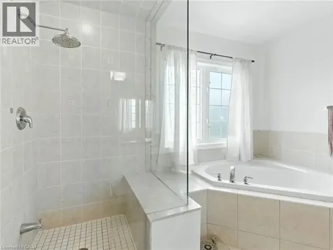 200 Giddings Crescent Milton ON L9T 7A7