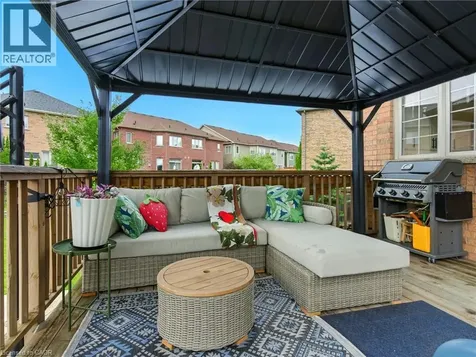200 Giddings Crescent Milton ON L9T 7A7