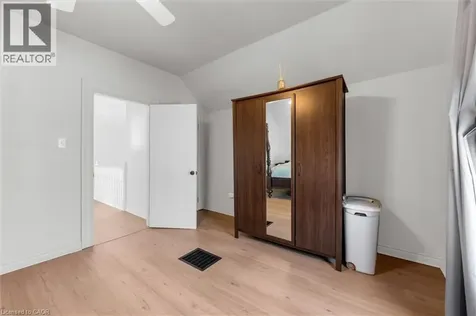 41 Elgin Street Brantford ON N3R 1E5