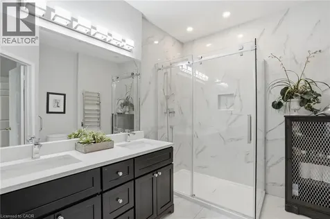 2258 Turnberry Road Burlington ON L7M 4S6