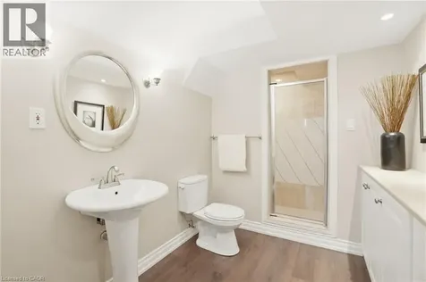 2258 Turnberry Road Burlington ON L7M 4S6