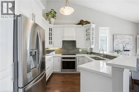 2258 Turnberry Road Burlington ON L7M 4S6