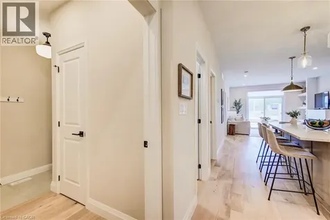 124 South Parkwood Boulevard Elmira ON N3B 0E6