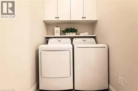 124 South Parkwood Boulevard Elmira ON N3B 0E6