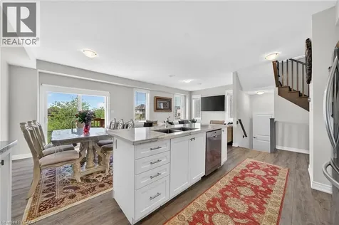 71 Foothills Lane Stoney Creek ON L8E 0K1