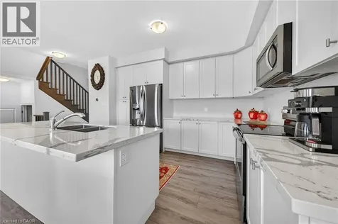 71 Foothills Lane Stoney Creek ON L8E 0K1