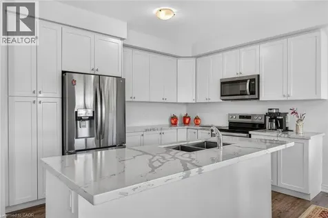 71 Foothills Lane Stoney Creek ON L8E 0K1