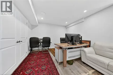 71 Foothills Lane Stoney Creek ON L8E 0K1