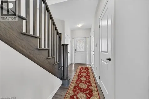 71 Foothills Lane Stoney Creek ON L8E 0K1