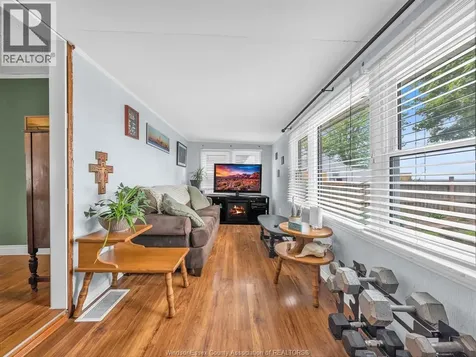 1576 Caille Lakeshore ON N0R 1A0