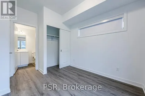 41 Danforth Road Toronto (oakridge) ON M1L 0J6