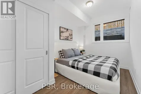 37 Danforth Road Toronto (oakridge) ON M1L 0J6