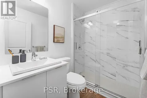 37 Danforth Road Toronto (oakridge) ON M1L 0J6